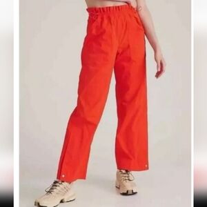 Athleta Trekkie High Rise Parachute Pants Women's Size‎ 8 Orange Track